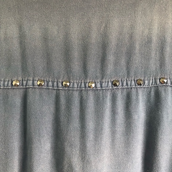 Rock & Republic Studded Denim tank top - Picture 7 of 8